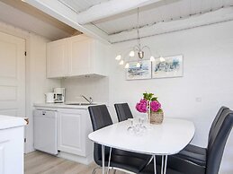 6 Person Holiday Home on a Holiday Park in Hemmet