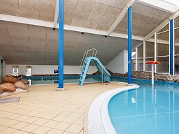 6 Person Holiday Home on a Holiday Park in Hemmet