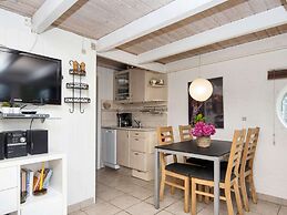 6 Person Holiday Home on a Holiday Park in Hemmet