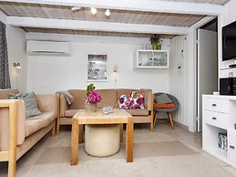 6 Person Holiday Home on a Holiday Park in Hemmet