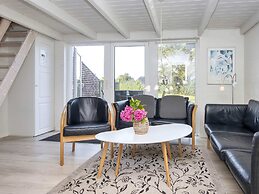 6 Person Holiday Home on a Holiday Park in Hemmet