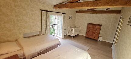 Beautiful Holiday Home With Private Pool