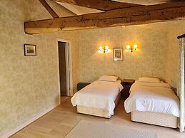 Beautiful Holiday Home With Private Pool