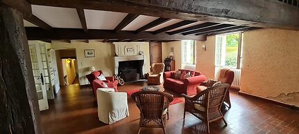Beautiful Holiday Home With Private Pool