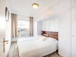 Goudenboom 502 Close to the sea and Center