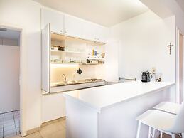 Goudenboom 502 Close to the sea and Center