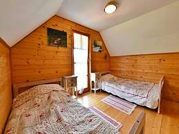 Holiday Home Tetina Kuca