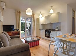 Comfortable Apartment With Private Terrace