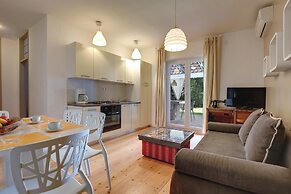 Comfortable Apartment With Private Terrace