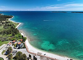 Comfortable Apartment With Private Terrace