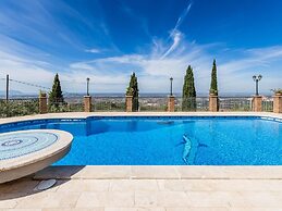 Belvilla by OYO Villa Casetta