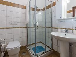 Belvilla by OYO Villa Casetta