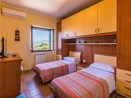 Belvilla by OYO Villa Casetta