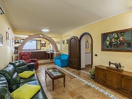 Belvilla by OYO Villa Casetta