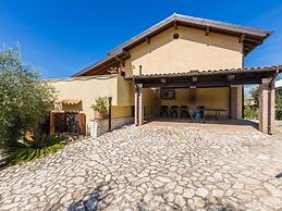 Belvilla by OYO Villa Casetta