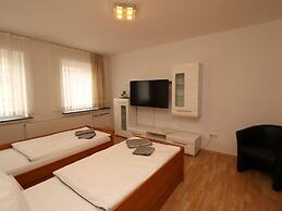 Central Apartment Near the Trade Fair