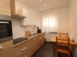 Central Apartment Near the Trade Fair