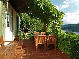 Holiday Home Lake View