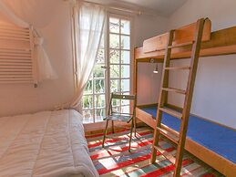 Pleasant Holiday Home in Port Grimaud With Garden