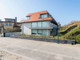 Apartment in Koksijde for 8 Person