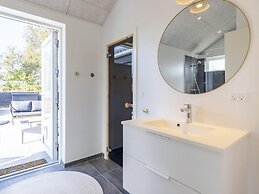 10 Person Holiday Home in Blavand