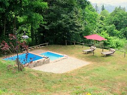 Beautiful Cottage in Pescia