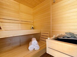 Luxury Villa With Heated Pool and Sauna