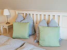 Hoppetosse Comfortable Holiday Residence