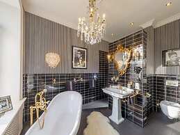 Villa _peacock Suite