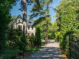 Villa _peacock Suite