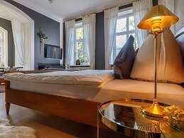 Villa _peacock Suite