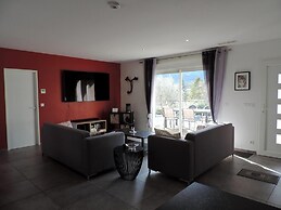 Attractive Holiday Home With Private Pool