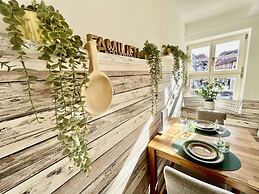 Modern Holiday Home in the Center