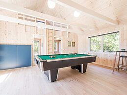 8 Person Holiday Home in Henne