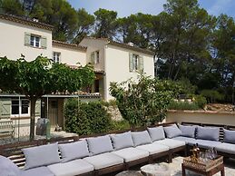 Holiday Home With Garden Near Lorgues
