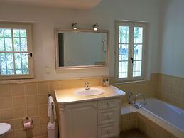 Holiday Home With Garden Near Lorgues