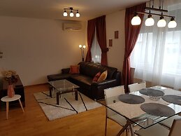 Apartment Aurelia Arena