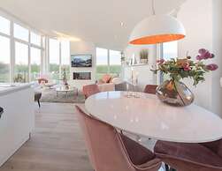 Luxury Chalet With Covered Terrace, in Zeeland