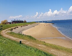 Luxury Chalet With Covered Terrace, in Zeeland