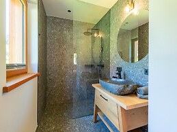 Amazing Chalet in Wolting With Sauna