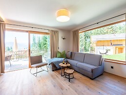 Amazing Chalet in Wolting With Sauna