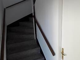 Apartments Amalia - Two Bedroom Apartment With Roofed Terrace