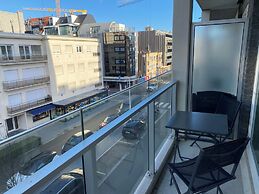 Apartment in Nieuwpoort With Terrace