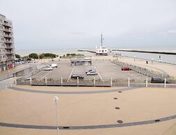 Apartment in Nieuwpoort With sea Views