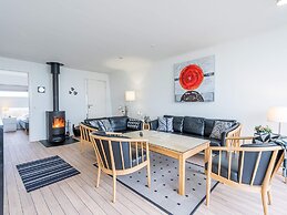 6 Person Holiday Home in Hemmet-by Traum