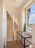 Dunenhuus West Modern Retreat