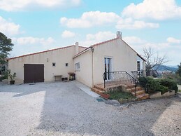 Well-equipped Village House Near Beaches