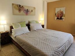 Casa Oreggi Comfortable Holiday Residence