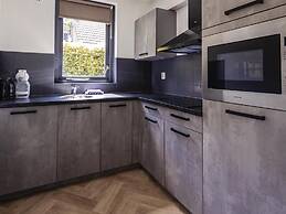 Detached Holiday Home Near Nijmegen