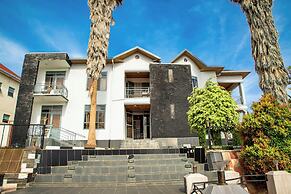 NETLUNA VILLA HOTEL & TOURS